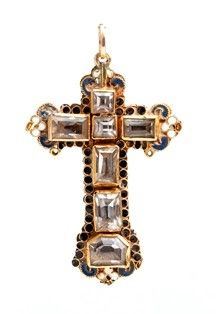 Croce pendente spagnola in oro, quarzi e smalti - metà XVII secolo...