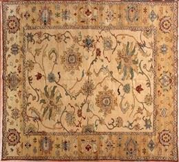 TAPPETO A FONDO OCRA CON DECORO FLOREALE : Persia (?), XX secolo

250 x 293 cm

Provenienza: collezione privata italiana....  - Auction Arte Asiatica e Tribale - Bertolami Fine Art - Casa d'Aste