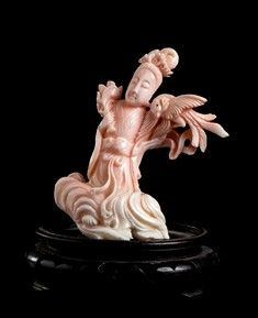 SCULTURA IN CORALLO ROSA CON FIGURA FEMMINILE : Cina, inizio del XIX secolo

Base in legno.

12,5 x 10 cm (base inclusa)

Prove...  - Asta Arte Asiatica e Tribale - Bertolami Fine Art - Casa d'Aste