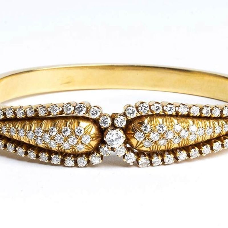 Bracciale a Cerchio Rigido in Oro Giallo e Diamanti ...
