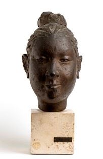 EMANUELE PANDOLFINI (Palermo, 1929) : Bust with lady portrait  - Bronze and marble basis, 33 x 16 x 12 cm  - Auction Dipinti, Disegni e Sculture dal XIX al XXI secolo e Collezione Cornelio Di Marzio - Bertolami Fine Art - Casa d'Aste