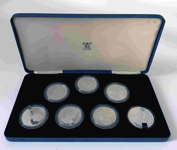 INGHILTERRA. Cofanetto set 7 Once in argento 80° compleanno della Regina Madre ...  - Auction Monete e medaglie moderne Italiane ed Estere - Bertolami Fine Art - Casa d'Aste