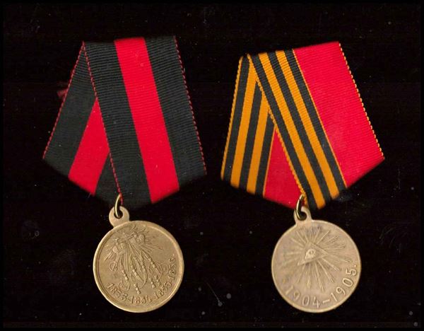 Lot of 2 medals...