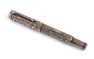 AURORA - Penna stilografica in argento, pennino oro 18k