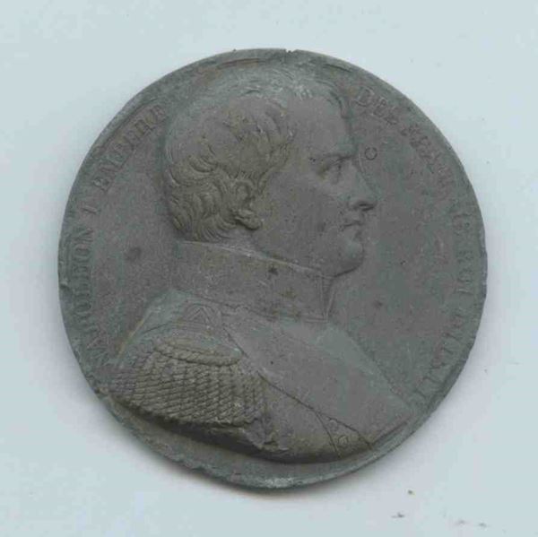 Medaglia commemorativa Napoleone...  - Asta Militaria, Ordini cavallereschi e altri cimeli: Con la Collezione Aldo Soligo e la Successione Giovanni Martini - Bertolami Fine Art - Casa d'Aste