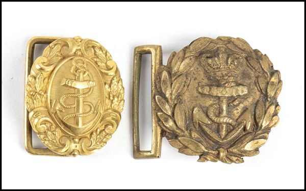 Lot of two Navy buckles...  (Militaria...)  - Auction Militaria, Medals and Orders of Chivalry - Bertolami Fine Art - Casa d'Aste