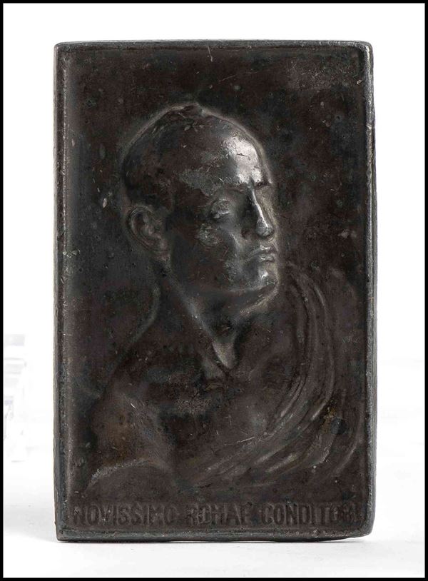 Placchetta con ritratto di Benito Mussolini