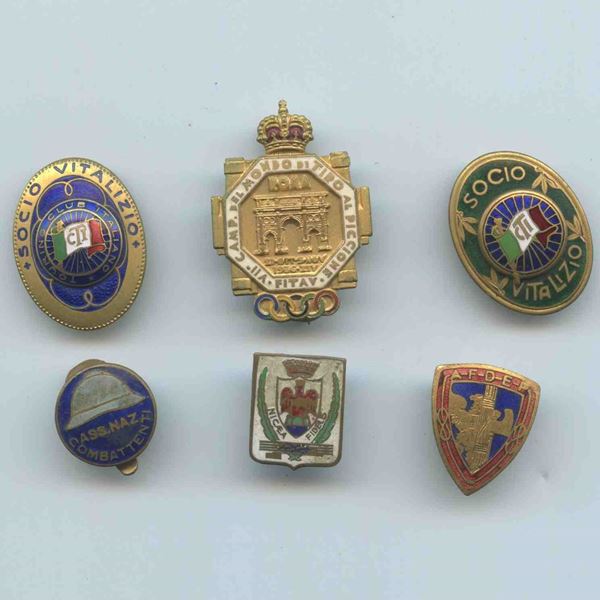Lot of 6 enamel badges...  (Militaria...)  - Auction Militaria, Medals and Orders of Chivalry - Bertolami Fine Art - Casa d'Aste