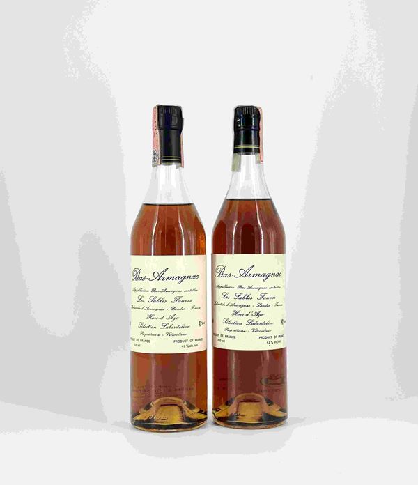 Laberdolive, Les Sables Fauves, Hors d'Age Bas Armagnac...  - Asta Vini e Distillati. Pregiati da Collezione e d'Annata. - Bertolami Fine Art - Casa d'Aste