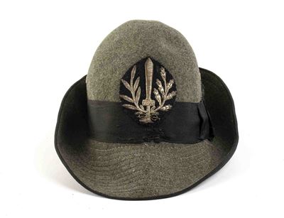 Cappello alla Alpina da Maresciallo Dell'associazione Nazionale Arditi D'italia