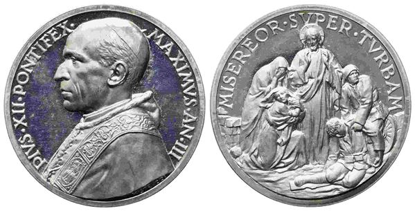 CITTA' DEL VATICANO. Pio XII (1939-1958). Medaglia in argento (44 mm – 40,92 g)...