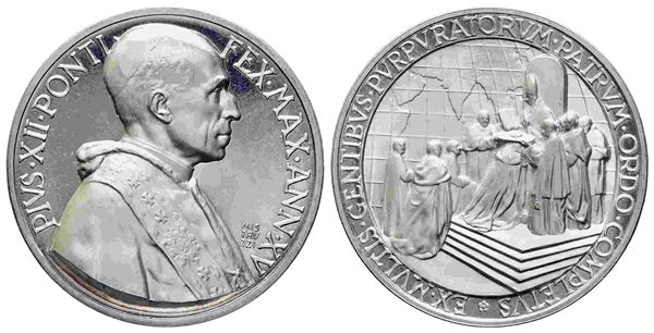 CITTA' DEL VATICANO. Pio XII (1939-1958). Medaglia in argento (44 mm – 36,44 g)...