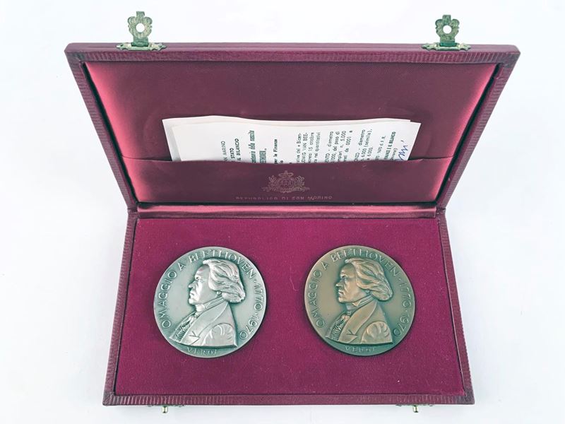 San Marino. Dittico Medaglie Beethoven Bicentenario della Nascita 1970. Ag (60 MM - 115 G), Ae (6...