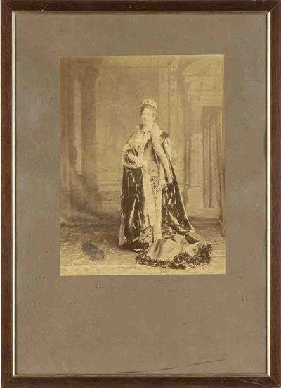 Foto della Regina Margherita