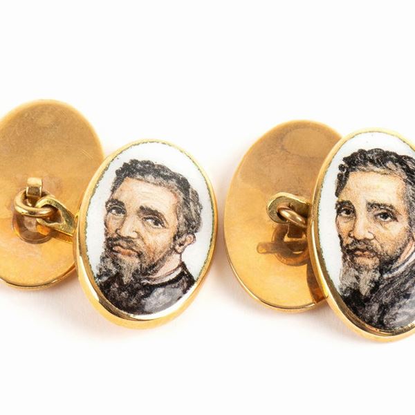 Pair of gold and enamel cufflinks depicting the face of MICHELANGELO...