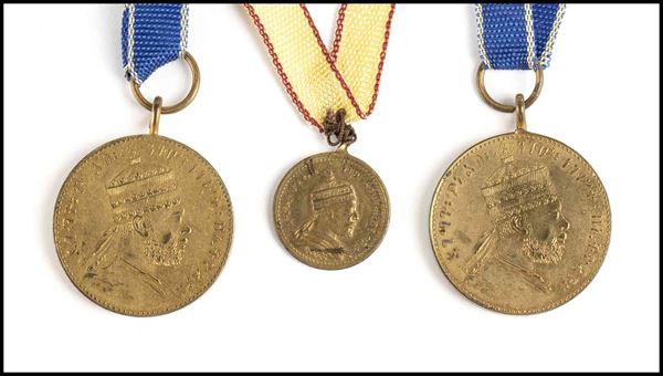 Lot of three medals...