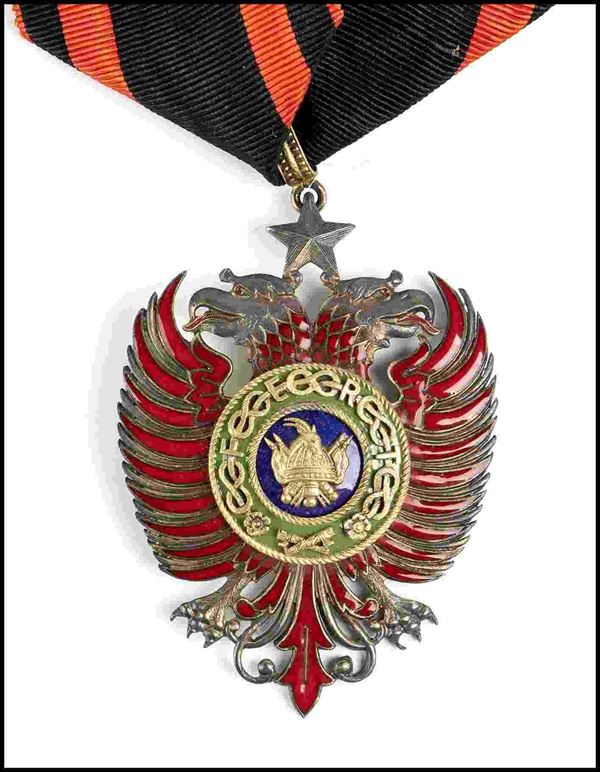 Order of Skanderbeg, Commander's insignia...