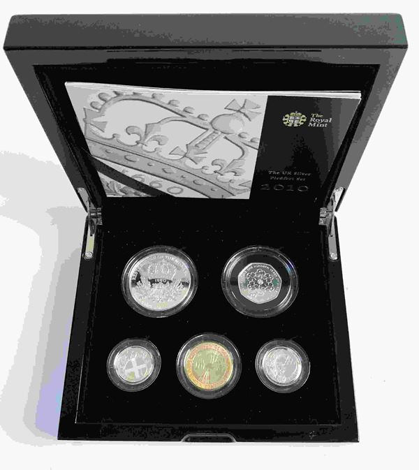 INGHILTERRA. ROYAL MINT SILVER PIEDFORT PROOF COIN COLLECTION 2010. 5 Valori . ...