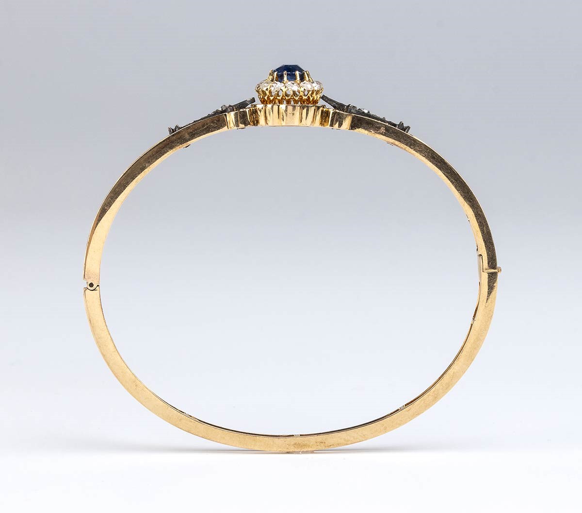 Bracciale e Spilla in Oro ed Argento con Zaffiri e Diamanti - Fine XIX Secolo
