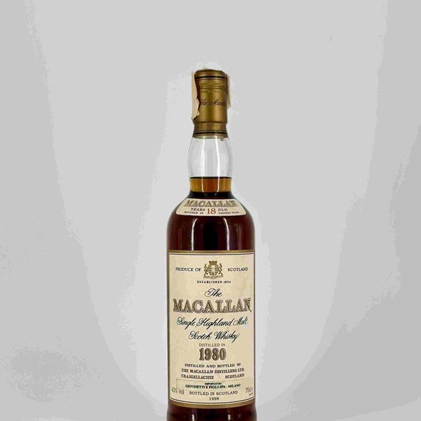 The Macallan 18 Year Old Sherry Oak Single Malt Scotch Whisky...