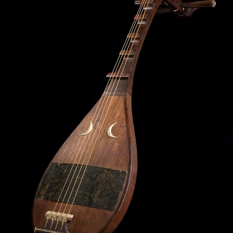 Liuto Biwa in Legno e Pelle