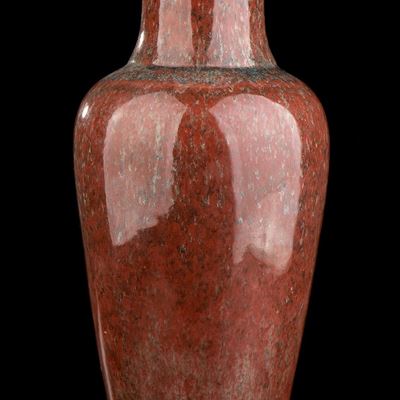 Vaso a Balaustro in Porcellana con Invetriatura 'fiore di Pesco'